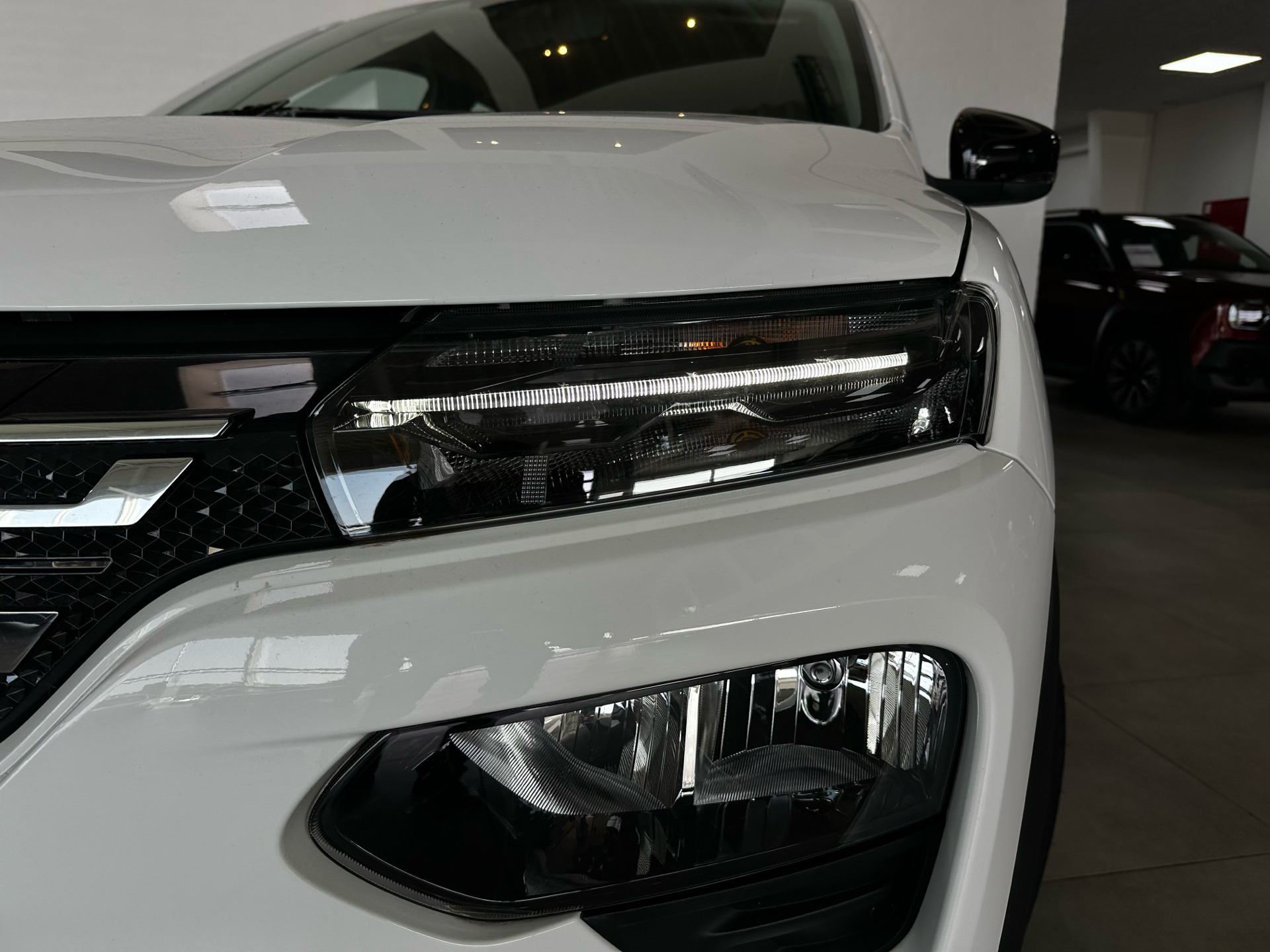 Hvid Dacia Spring fra 2023