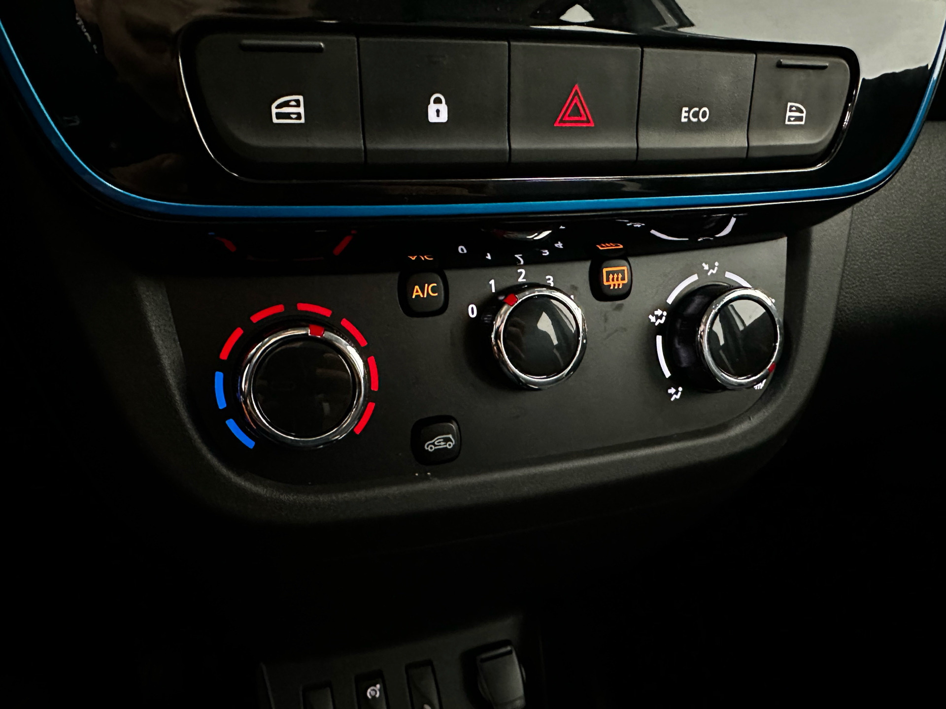 Hvid Dacia Spring fra 2023