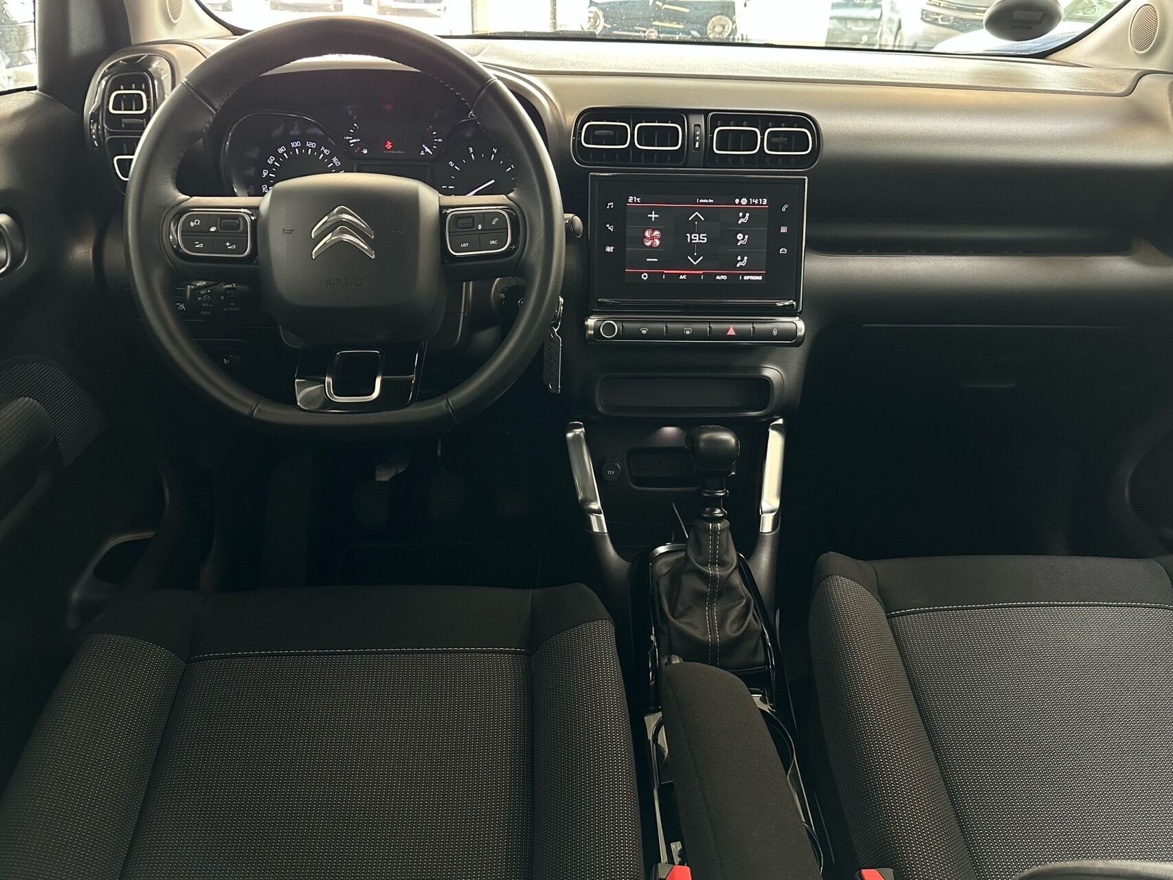 Rød Citroën C3 Aircross fra 2023