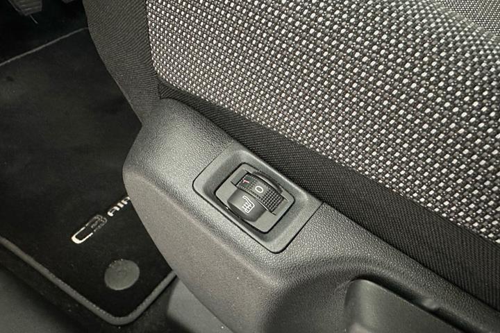 Rød Citroën C3 Aircross fra 2023