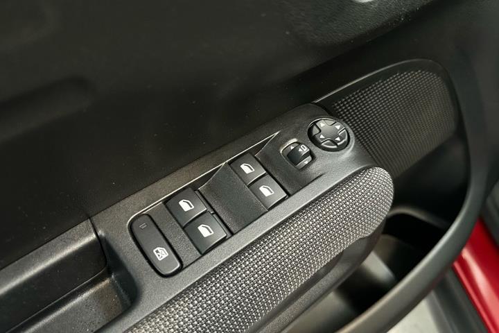 Rød Citroën C3 Aircross fra 2023