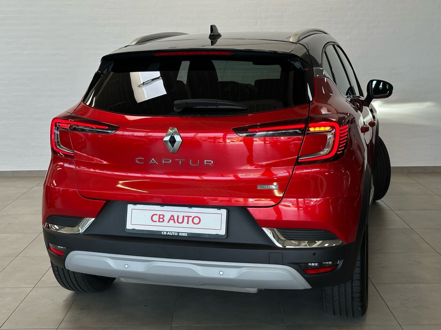 Rød Renault Captur fra 2022