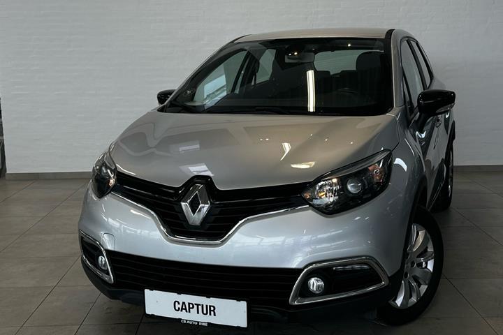 Grå Renault Captur fra 2016