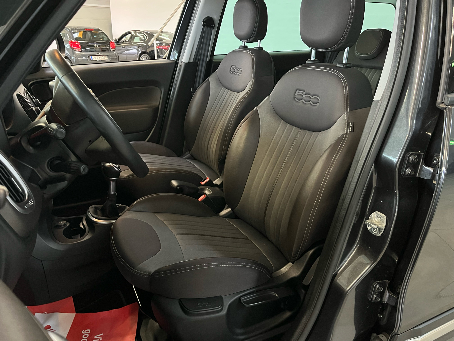 Sort Fiat 500L Living fra 2017