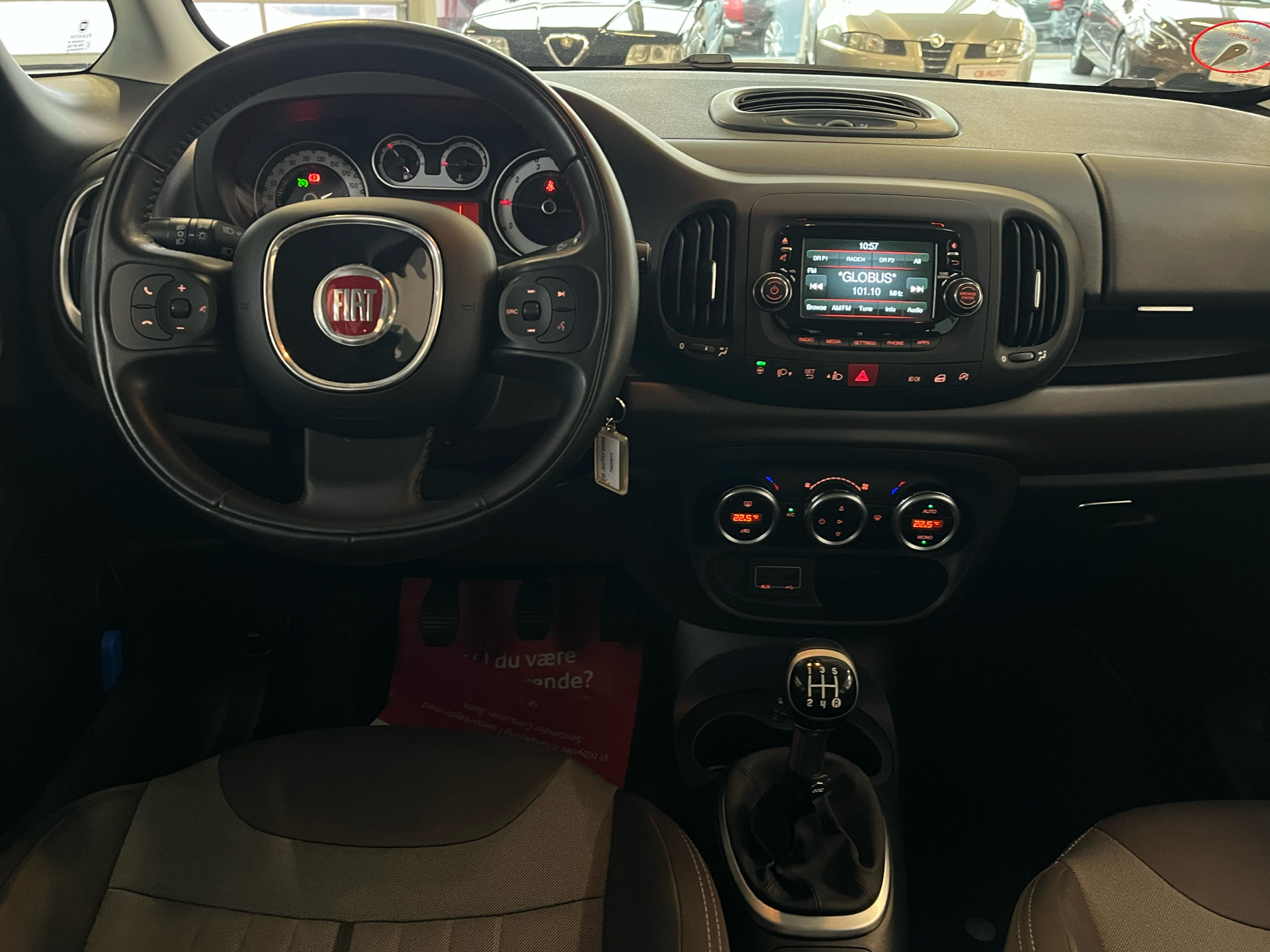 Sort Fiat 500L Living fra 2017