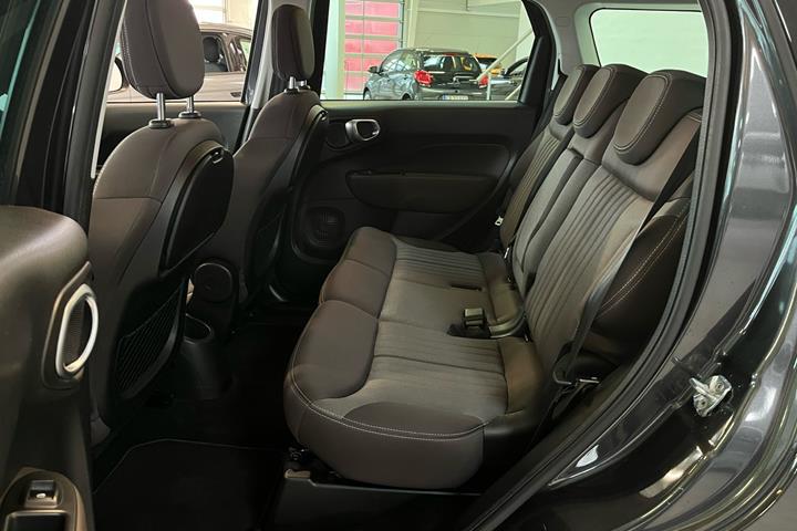 Sort Fiat 500L Living fra 2017