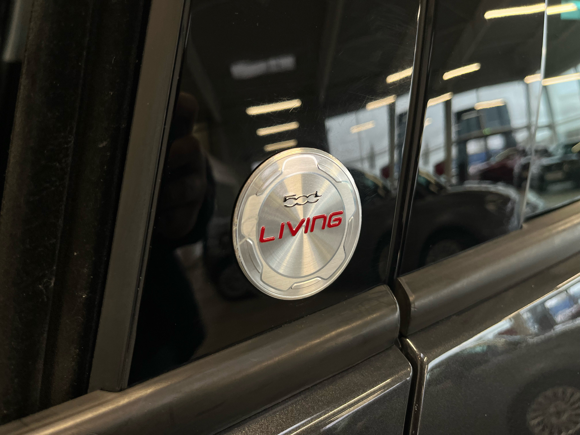 Sort Fiat 500L Living fra 2017