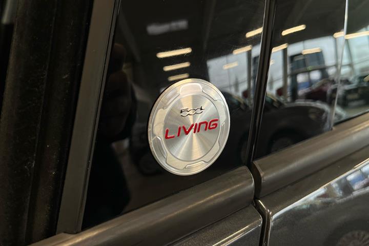 Sort Fiat 500L Living fra 2017
