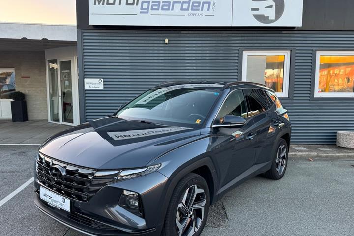 Grå Hyundai Tucson fra 2022