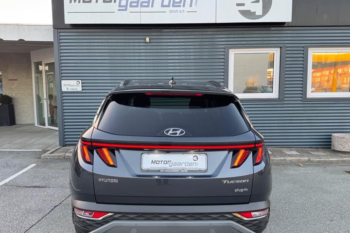 Grå Hyundai Tucson fra 2022