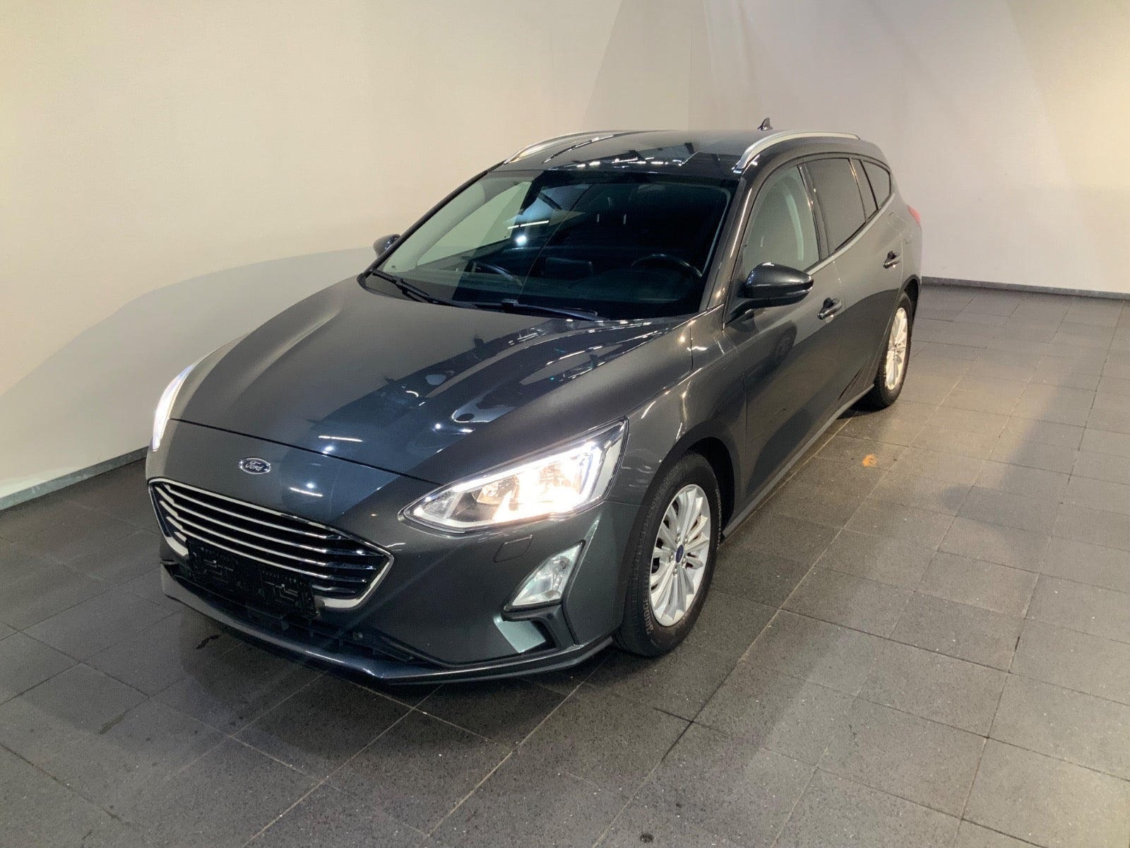 Ford Focus 1,0 EcoBoost Titanium Business stc.