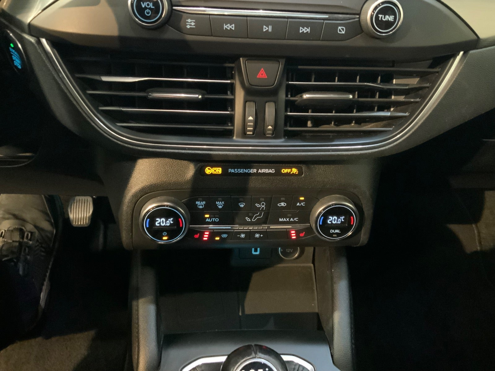 Grå Ford Focus fra 2019