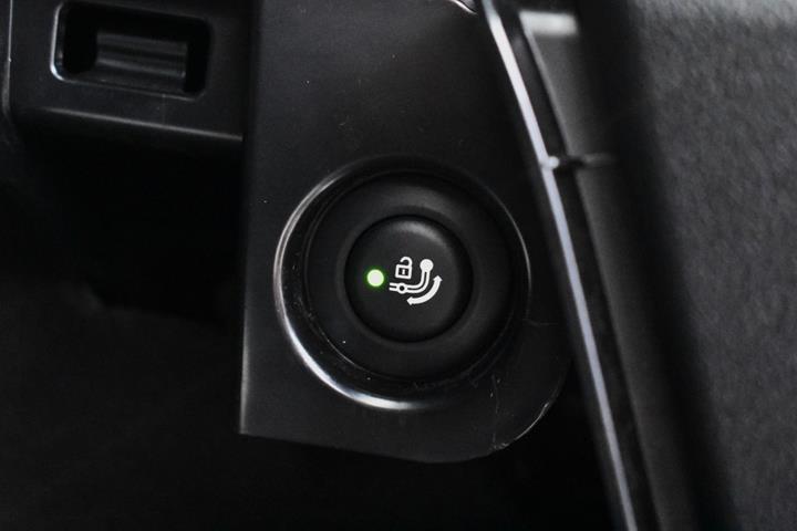 Grå BMW iX3 fra 2022
