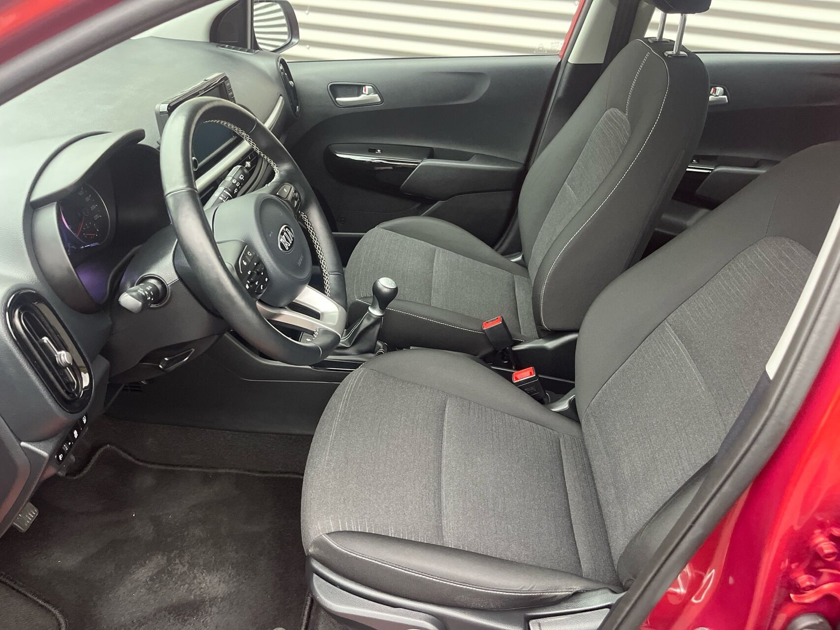 Orange Kia Picanto fra 2019