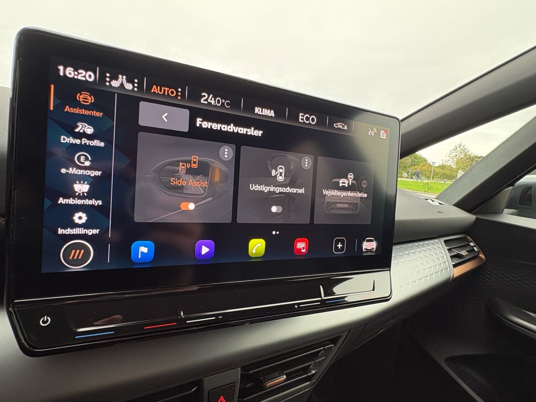 Grå Cupra Born fra 2024