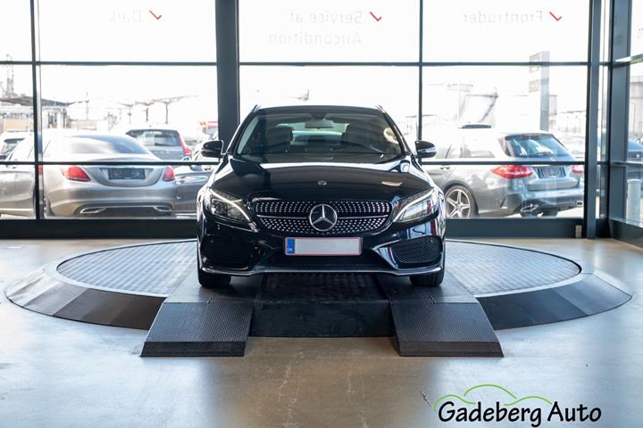 Sort Mercedes C220 d fra 2017