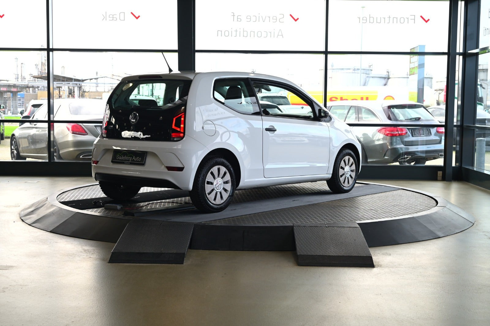 Hvid VW UP! fra 2019