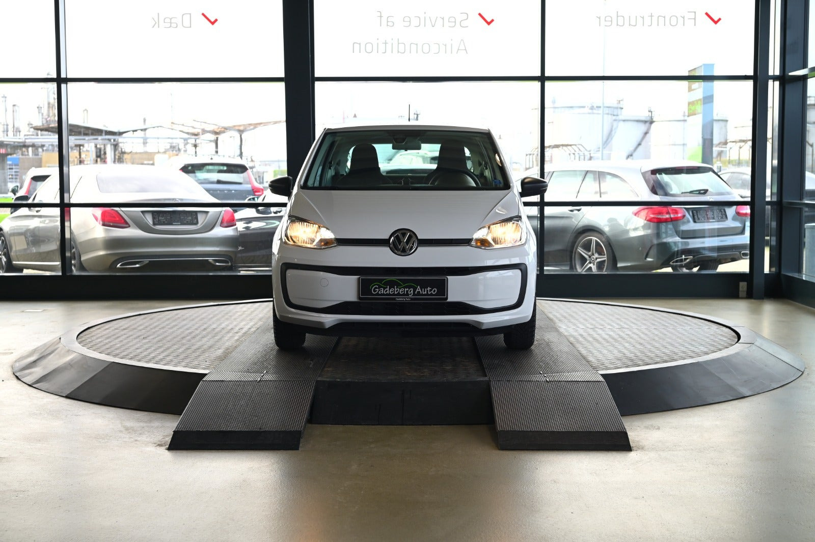 Hvid VW UP! fra 2019