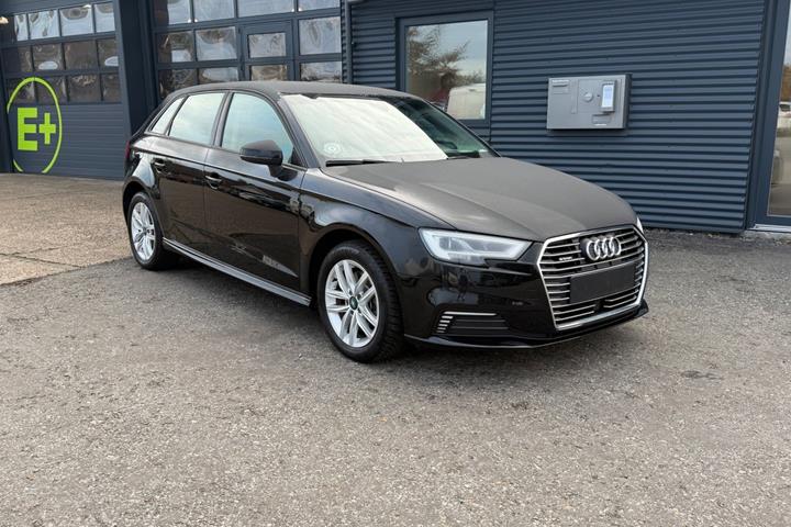 undefined Audi A3 fra 2020