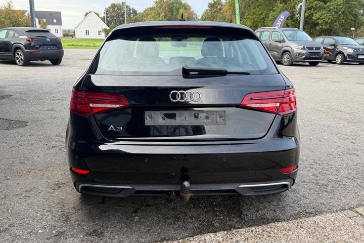 undefined Audi A3 fra 2020