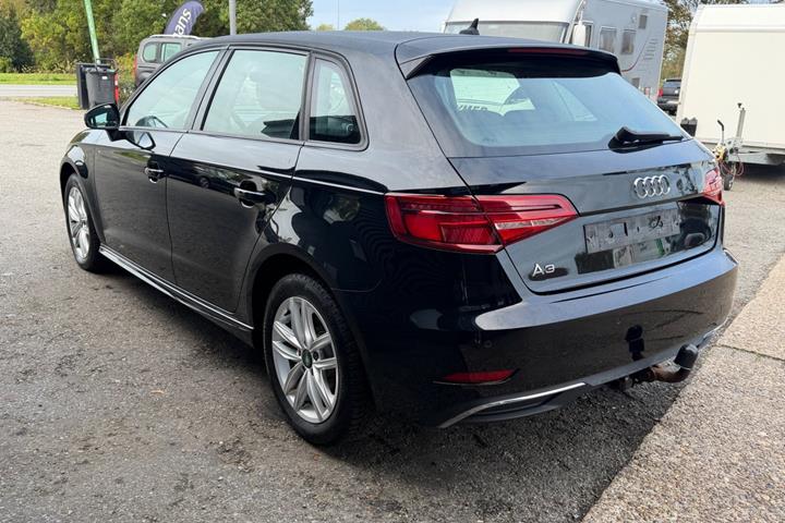 undefined Audi A3 fra 2020