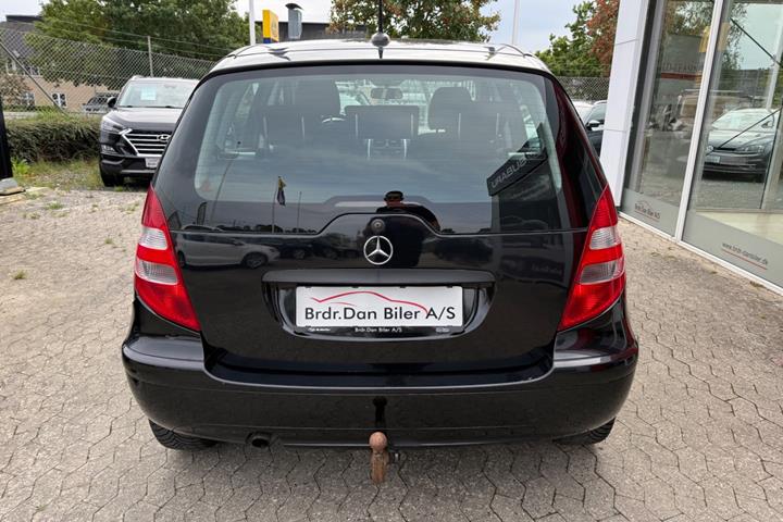 Sort Mercedes A150 fra 2006