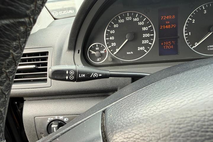 Sort Mercedes A150 fra 2006