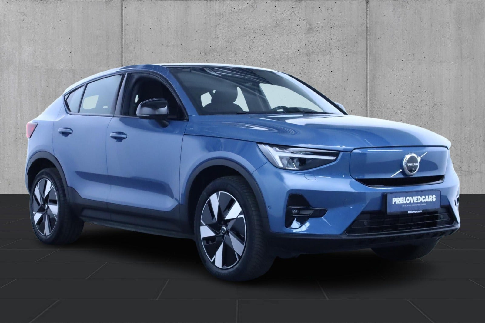 Blå Volvo C40 fra 2024