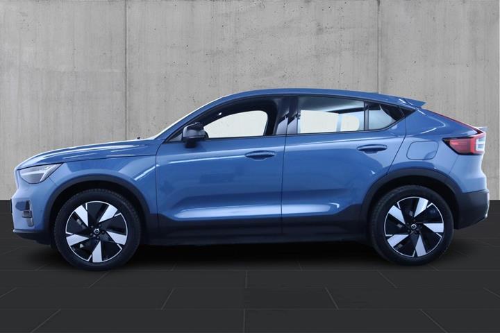 Blå Volvo C40 fra 2024