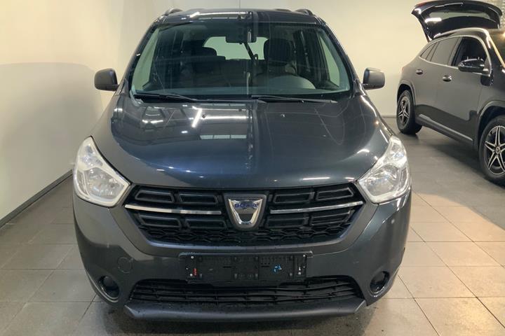 Grå Dacia Lodgy fra 2019