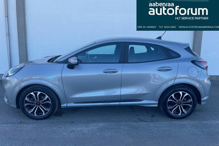 Grå Ford Puma fra 2021