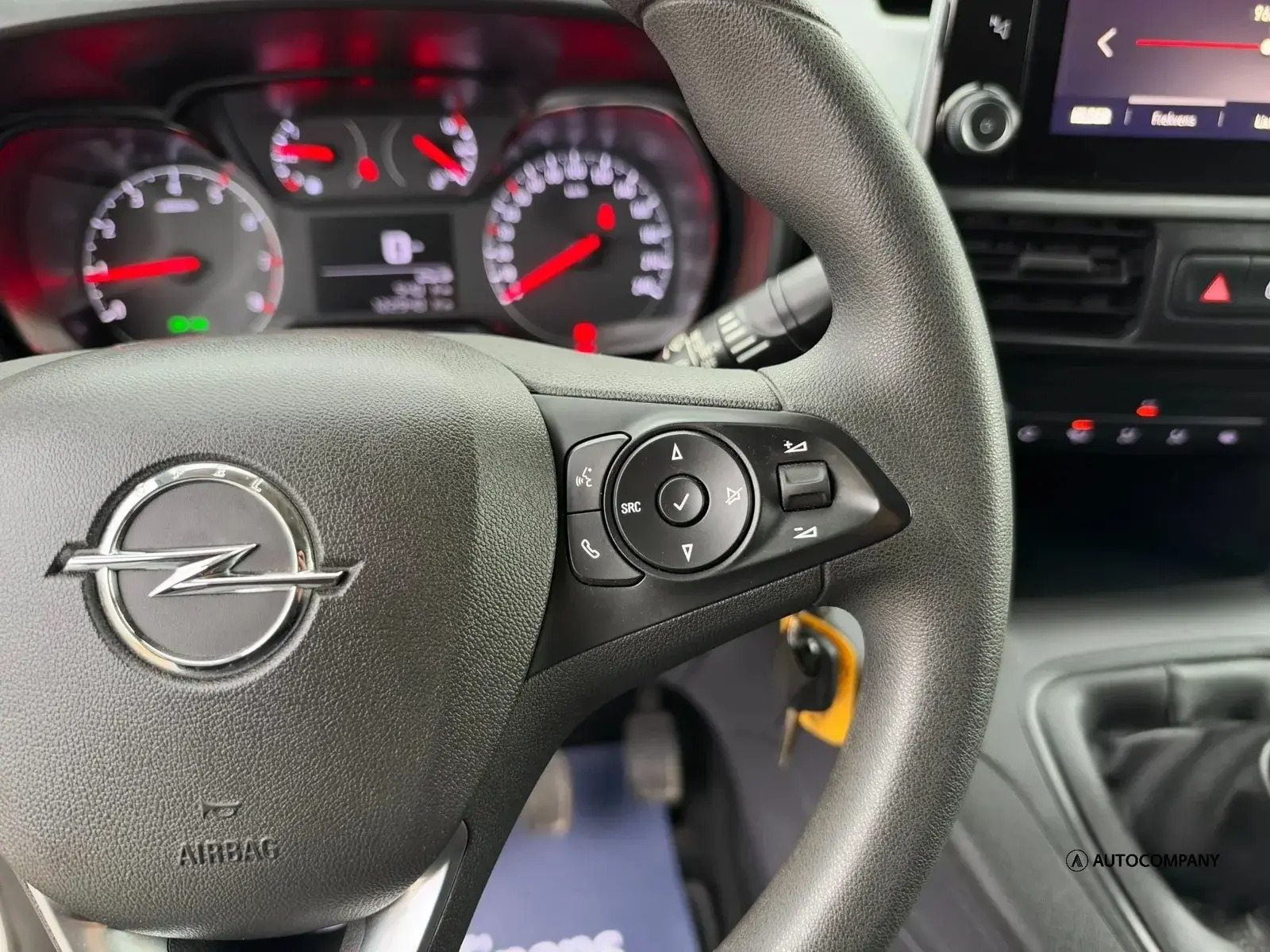 Hvid Opel Combo fra 2022