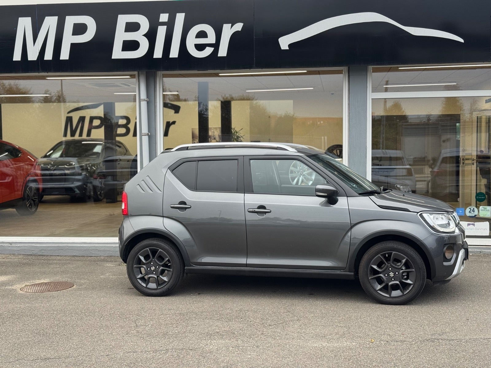 Grå Suzuki Ignis fra 2024