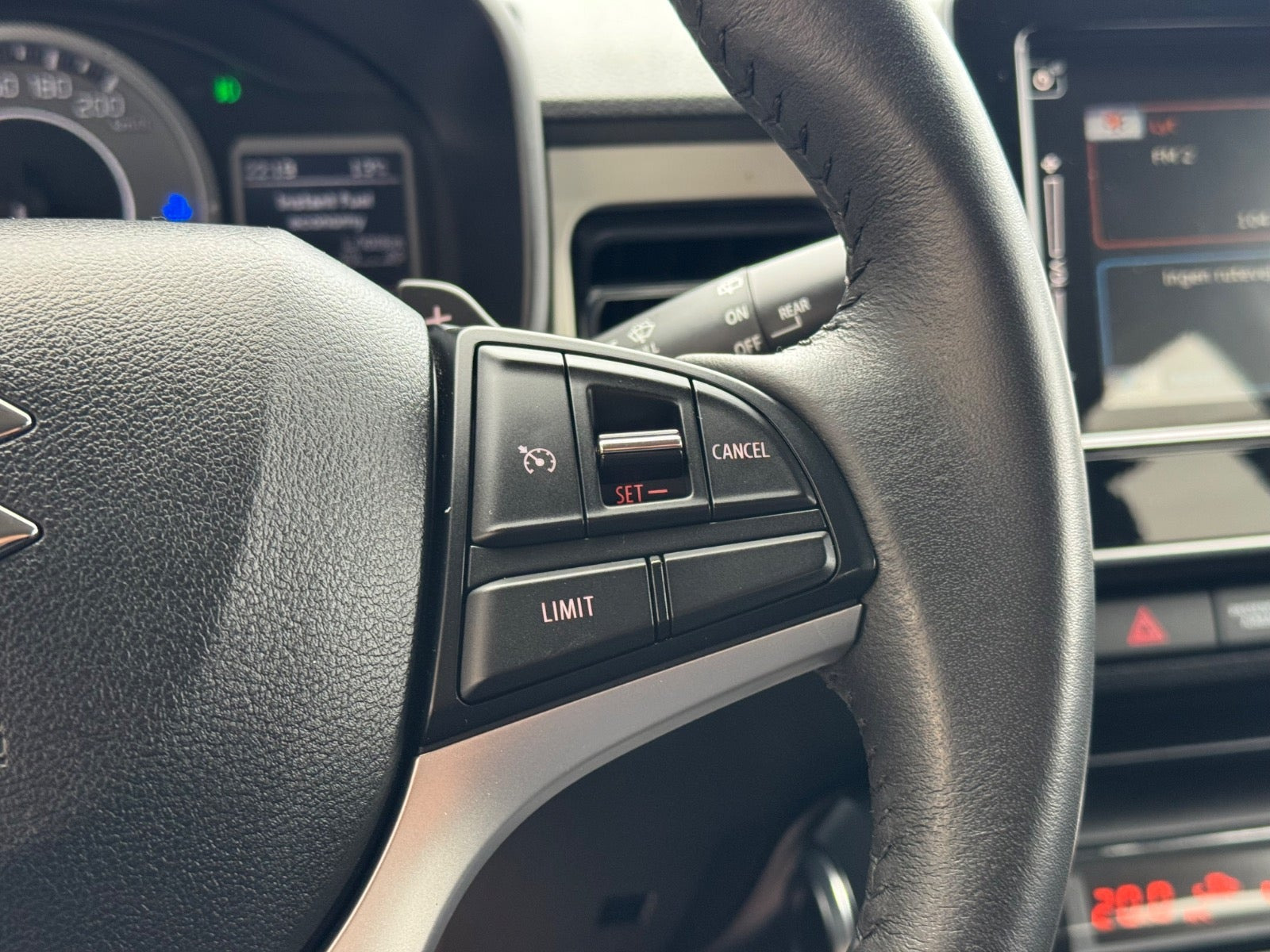 Grå Suzuki Ignis fra 2024