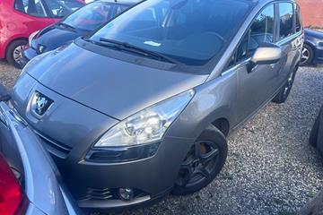 Peugeot 5008 2,0 HDi 150 Premium 7prs
