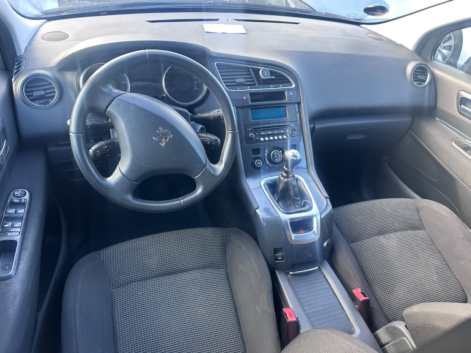 undefined Peugeot 5008 fra 2012