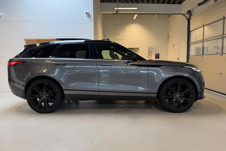 Grå Land Rover Range Rover Velar fra 2018