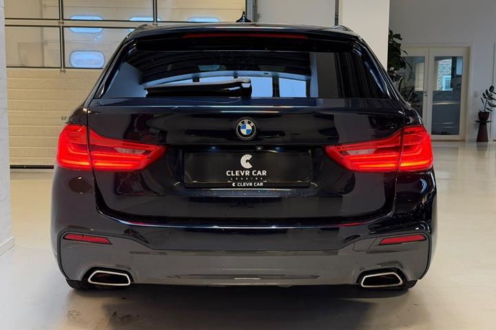 Sort BMW 540d fra 2019