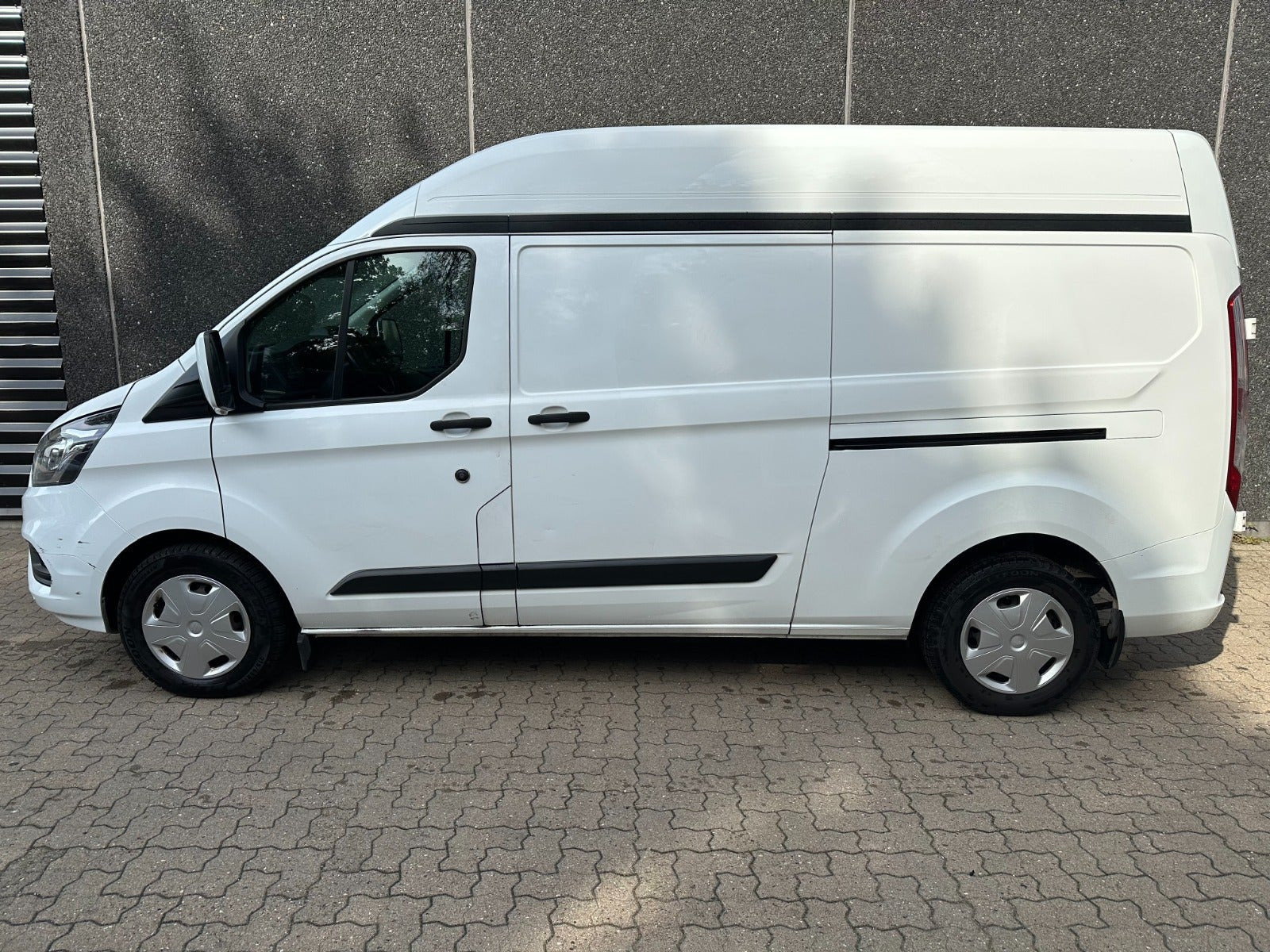Hvid Ford Transit 350 L2 Van fra 2021