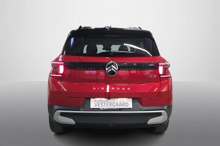 Rød Citroën e-C3 Aircross fra 2025