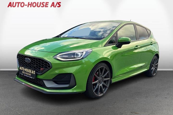 Grøn Ford Fiesta fra 2023