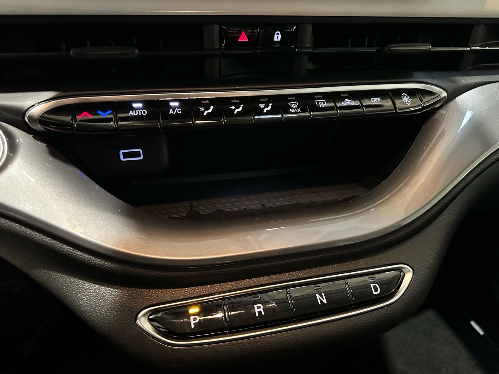 Hvid Fiat 500e fra 2023