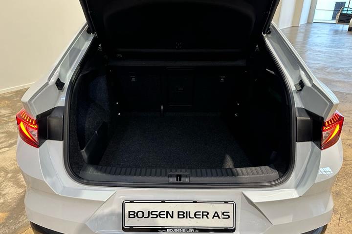 Hvid Skoda Enyaq fra 2023