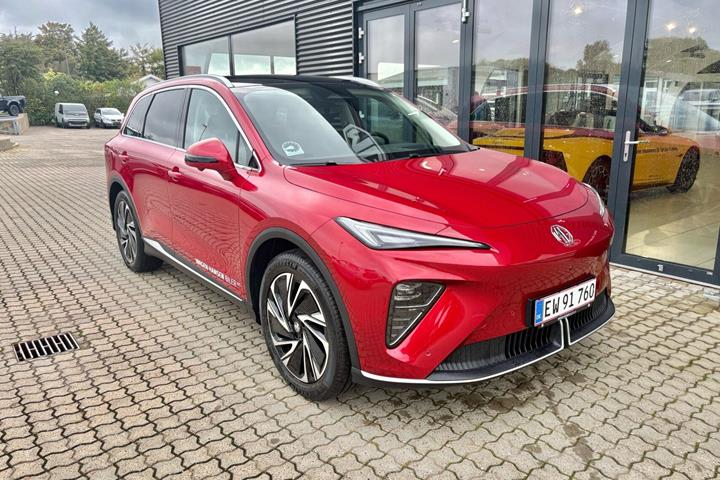 Rød MG MGS6 Electric fra 2026