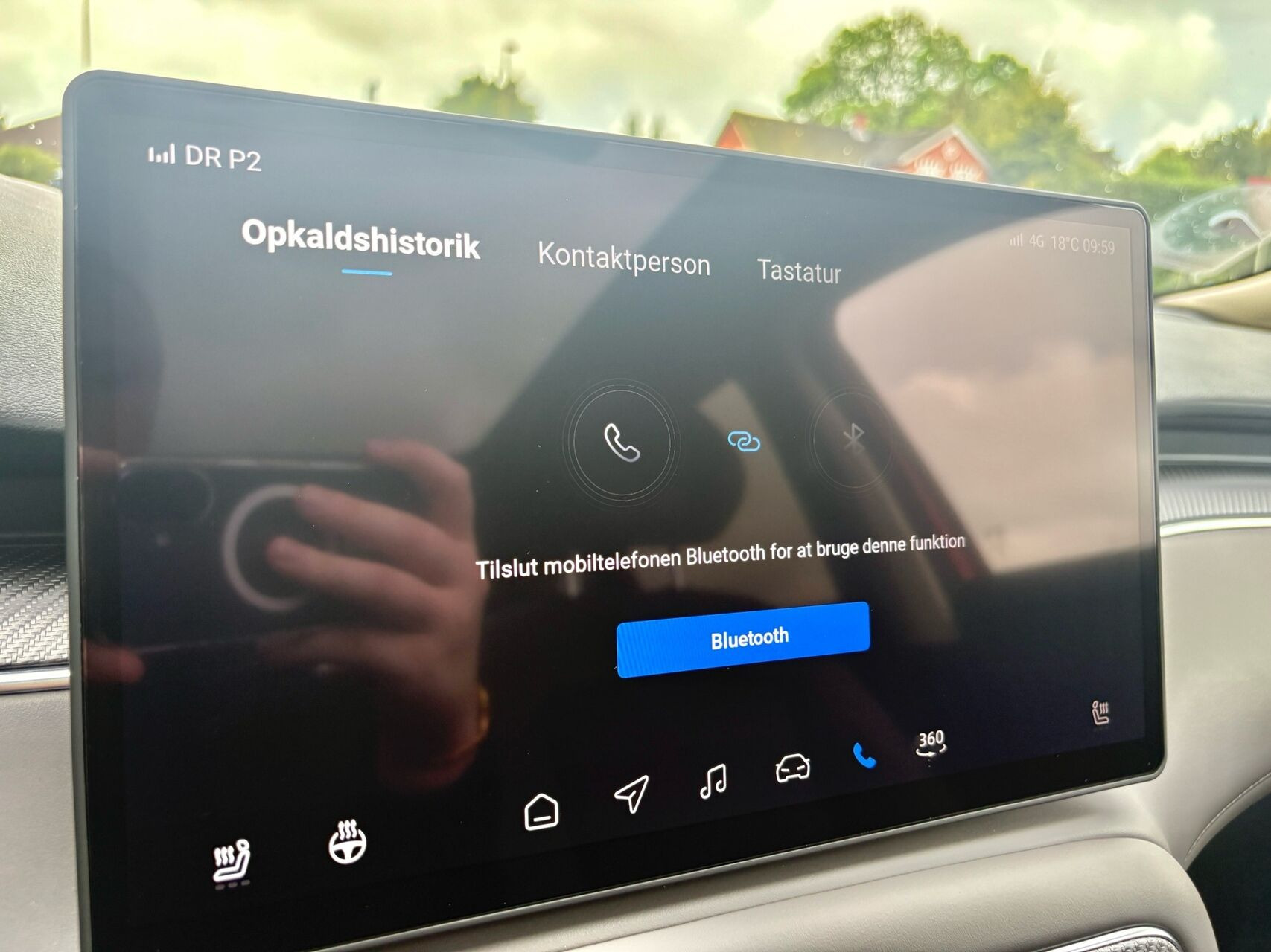 Rød MG MGS6 Electric fra 2026