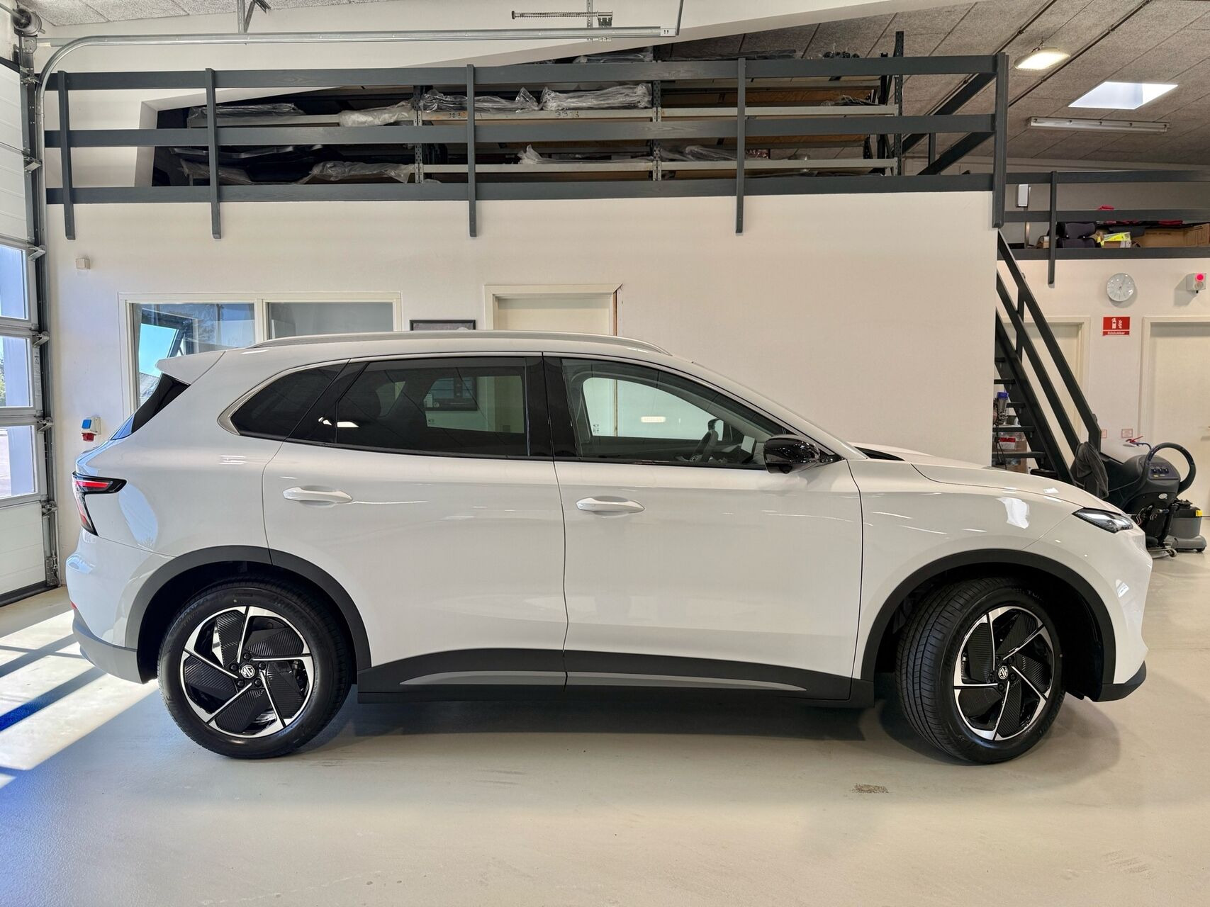 Hvid MG MGS5 Electric fra 2026
