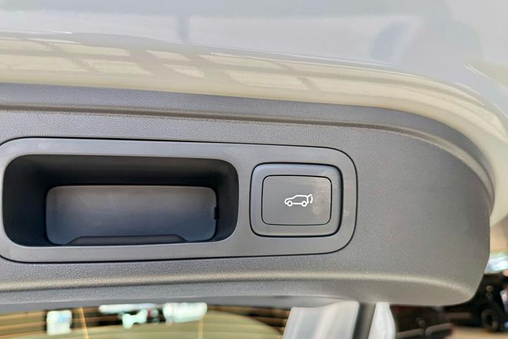 Hvid MG MGS5 Electric fra 2026