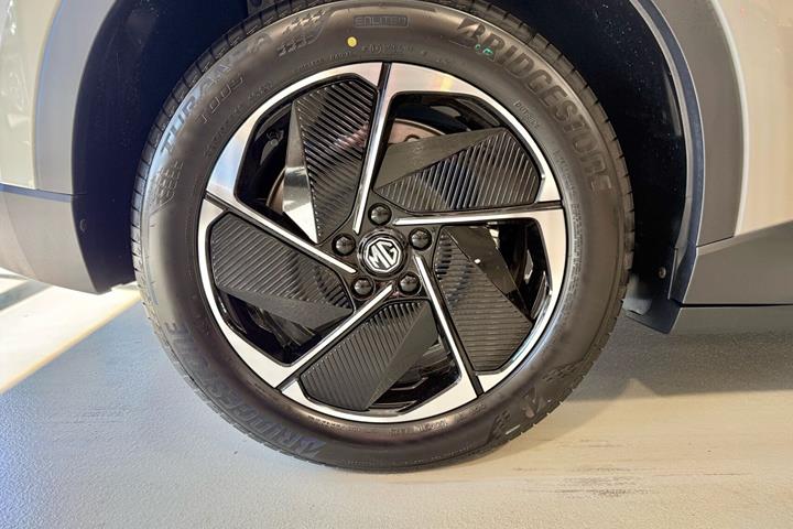 Hvid MG MGS5 Electric fra 2026