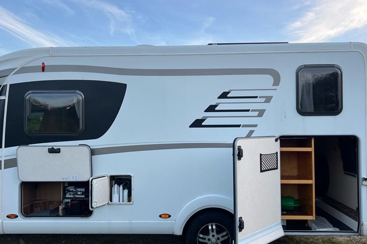 Hvid Hymer Tramp GL 578 fra 2013