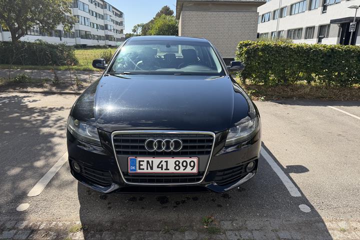 undefined Audi A4 fra 2010